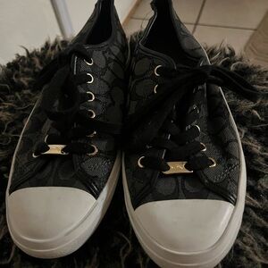 Black Women's Sneakers